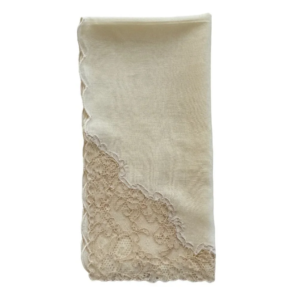 4ct Ivory and Cream Lace Linen Napkin